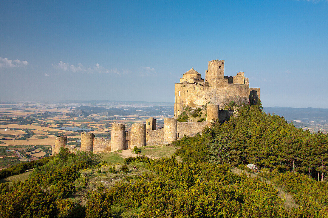 Spain, Europe, Aragon, Region, Loarre, Castle, beautiful, castle, colourful, curious, huge, landscape, mountain, Pyrenees, remote, rocks