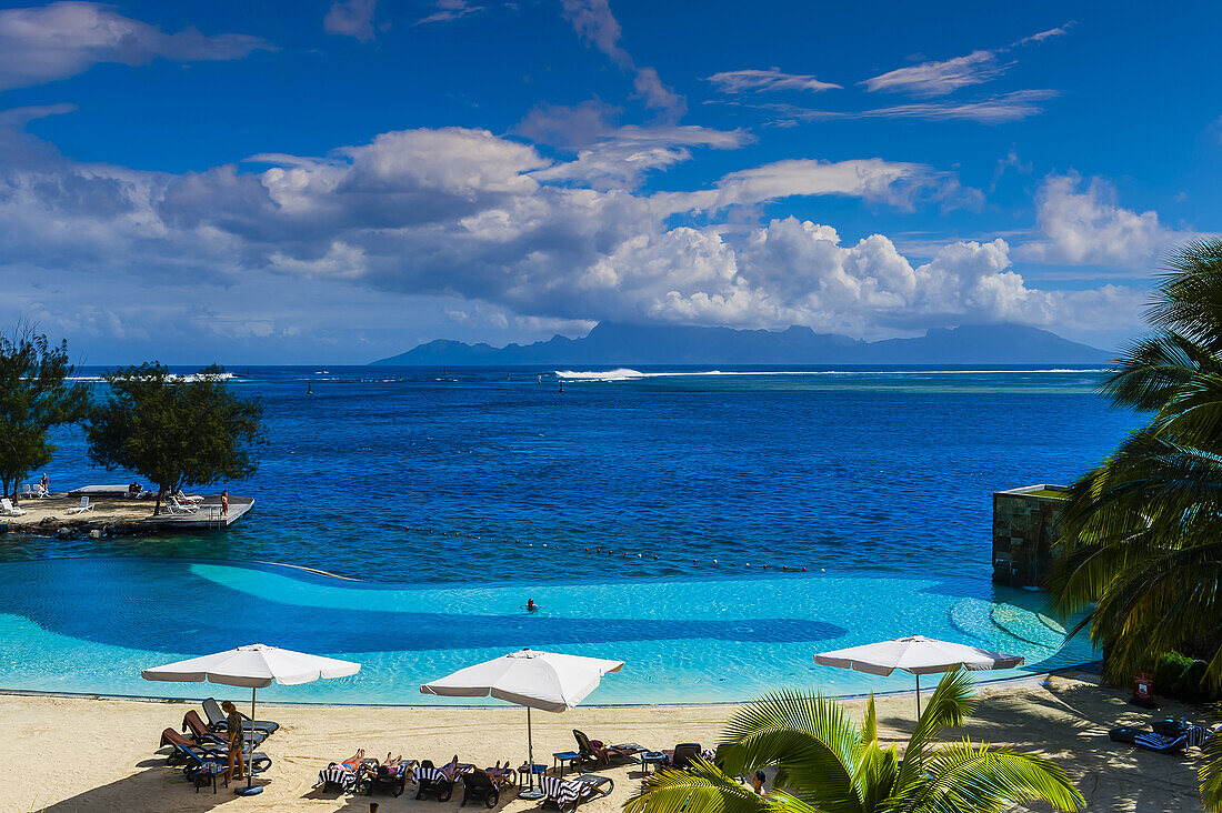 Infinity pool, Manava Suite Beach Resort, Punaauia, Tahiti, French Polynesia.