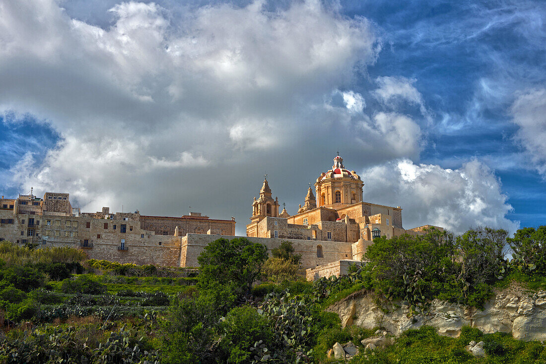 St Peters's And St Paul's Cathedral And The City Walls, Mdina, Malta.