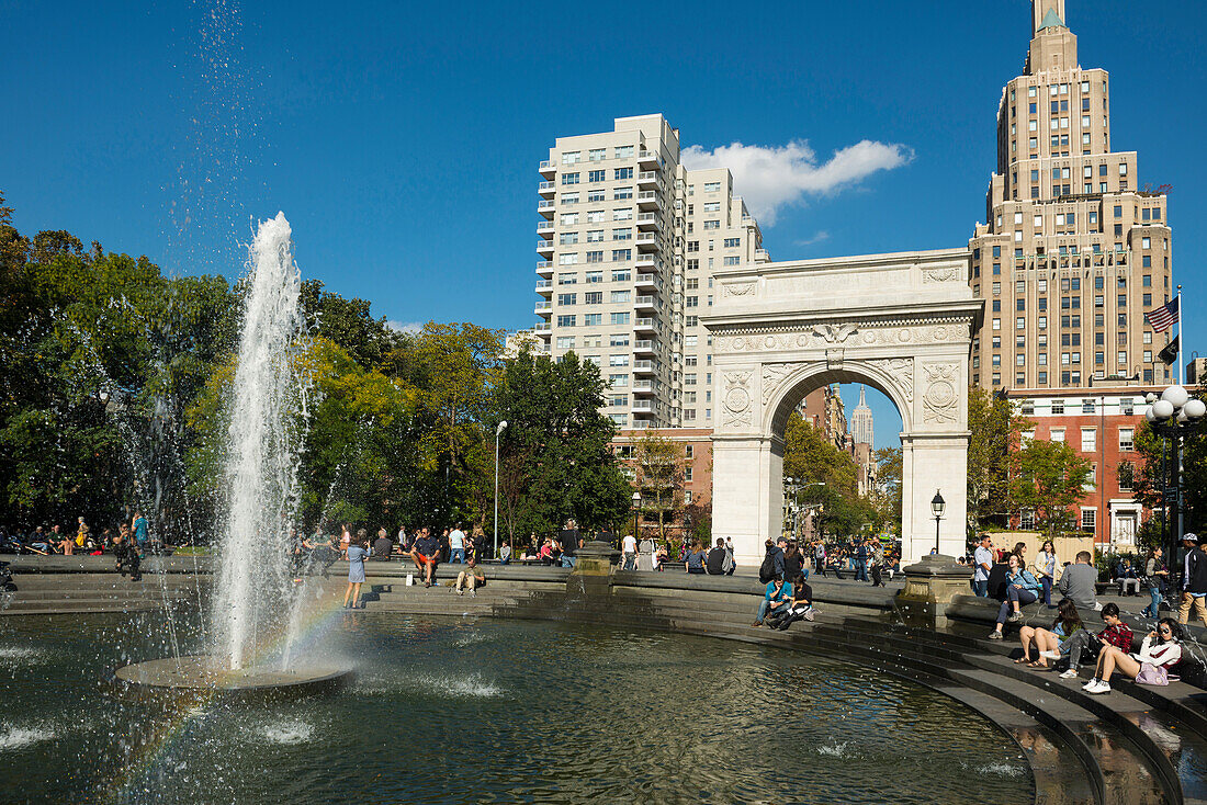 Washington Square Arch in Washington Square Park, Manhattan, New York, USA