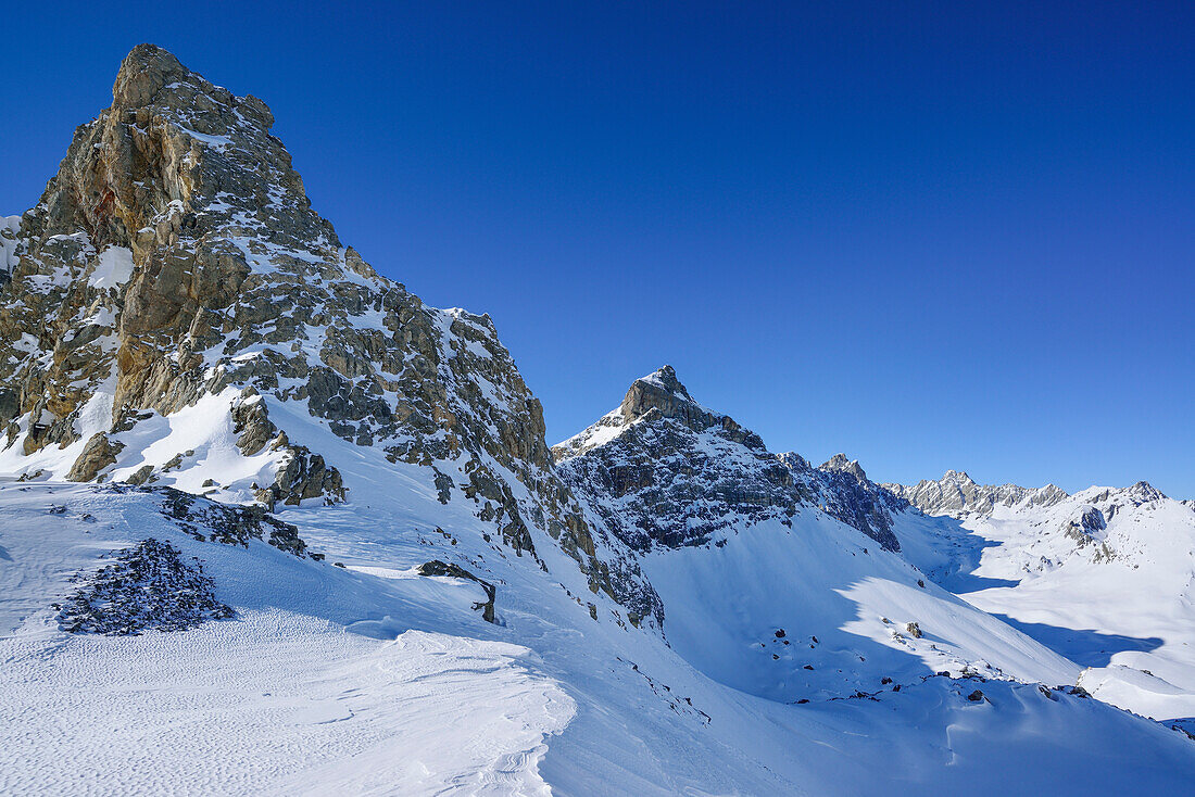 Blick auf Arete de la Portiolette und Rocca Blancia, Valle Maira, Cottische Alpen, Piemont, Italien