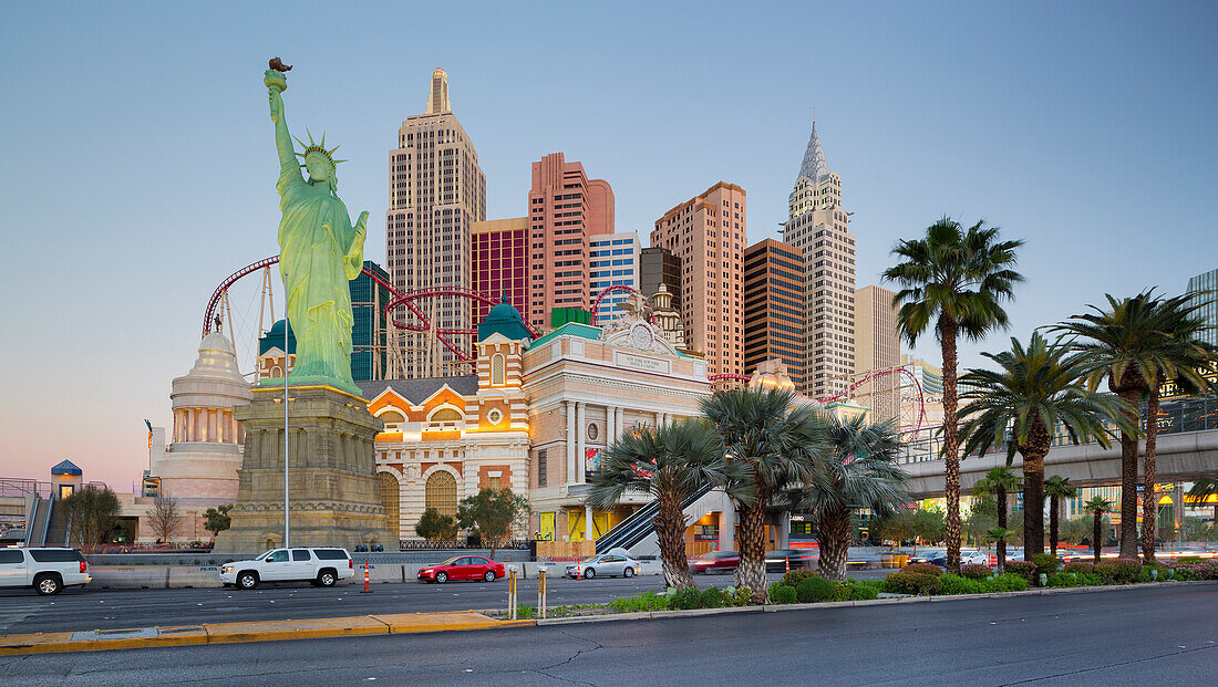 New York New York Hotel, Strip, South Las Vegas Boulevard, Las Vegas, Nevada, USA