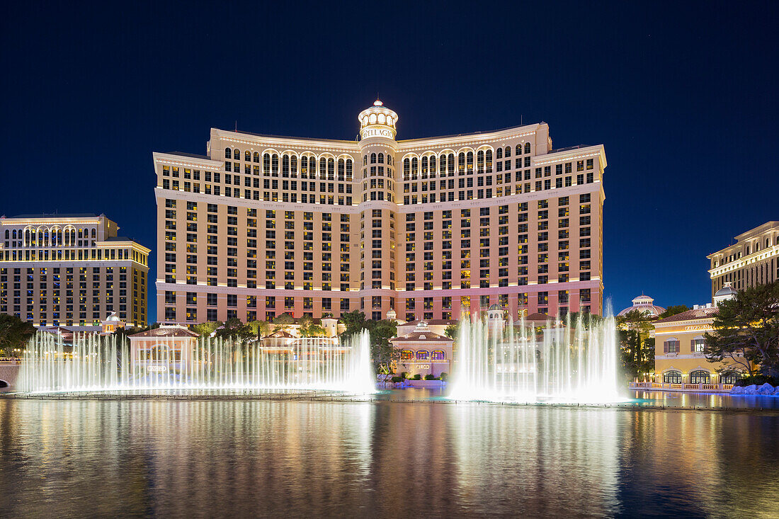 Wasserfontainen, Bellagio Hotel, Strip, South Las Vegas Boulevard, Las Vegas, Nevada, USA