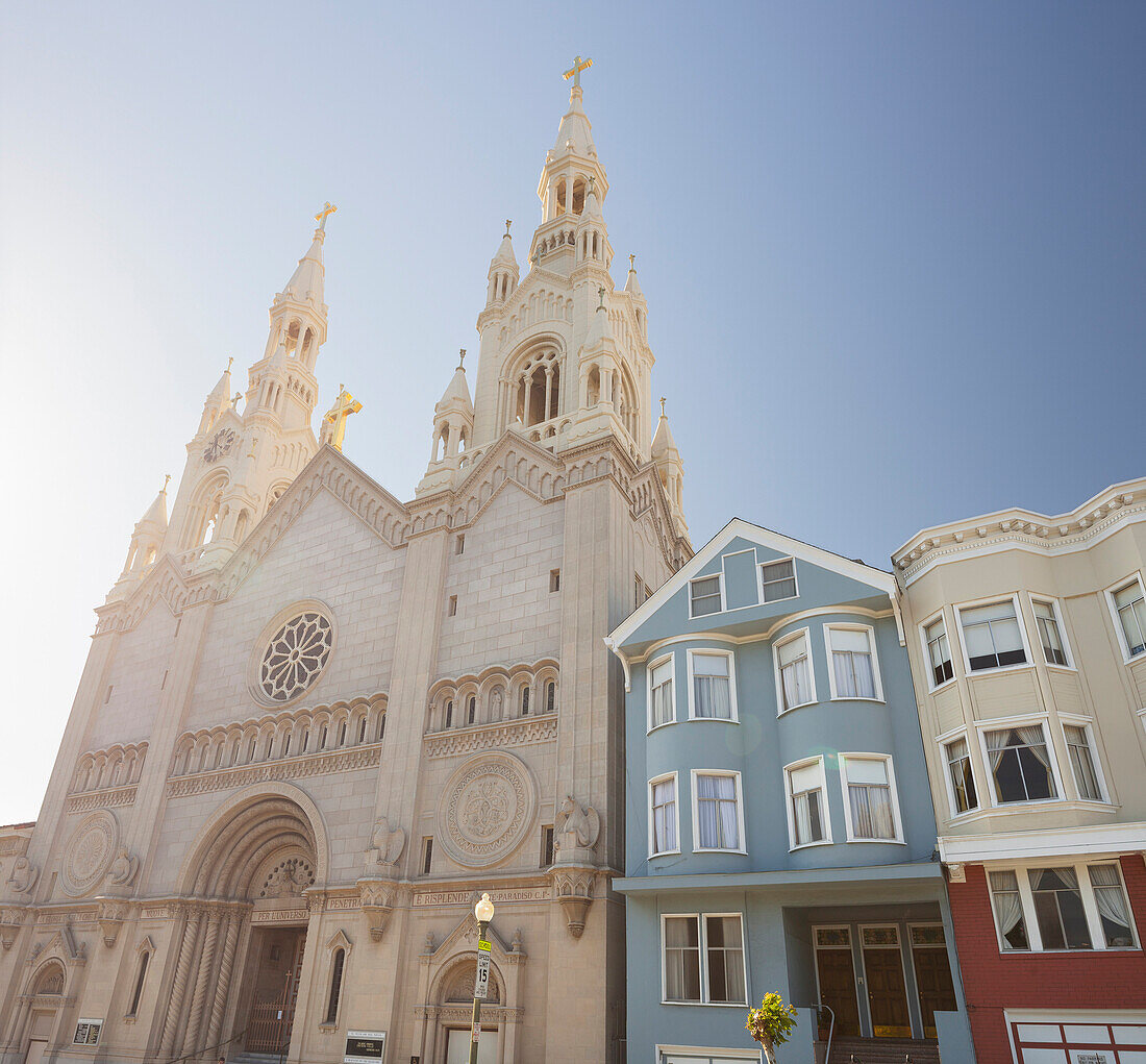 Saints Peter and Paul Church, Washington Square, Telegraph Hill, San Francisco, California, USA