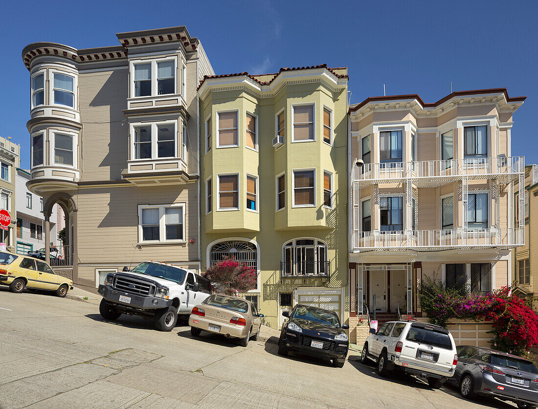 Häuser in der Montgomery Street, Telegraph Hill, San Francisco, Kalifornien, USA