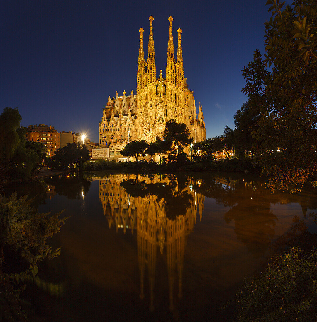 La Sagrada Familia, Kirche, Kathedrale, Architekt Antonio Gaudi, Modernismus, Jugendstil, Stadtviertel Eixample, Barcelona, Katalonien, Spanien, Europa