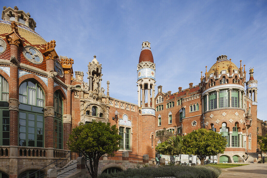 Hospital de la Santa Creu i Sant Pau, former hospital, Modernisme, modernism, Art Nouveau, architect Domenech i Montaner, UNESCO world heritage, Passeig de Gracia, city district Eixample, Barcelona, Spain, Europe