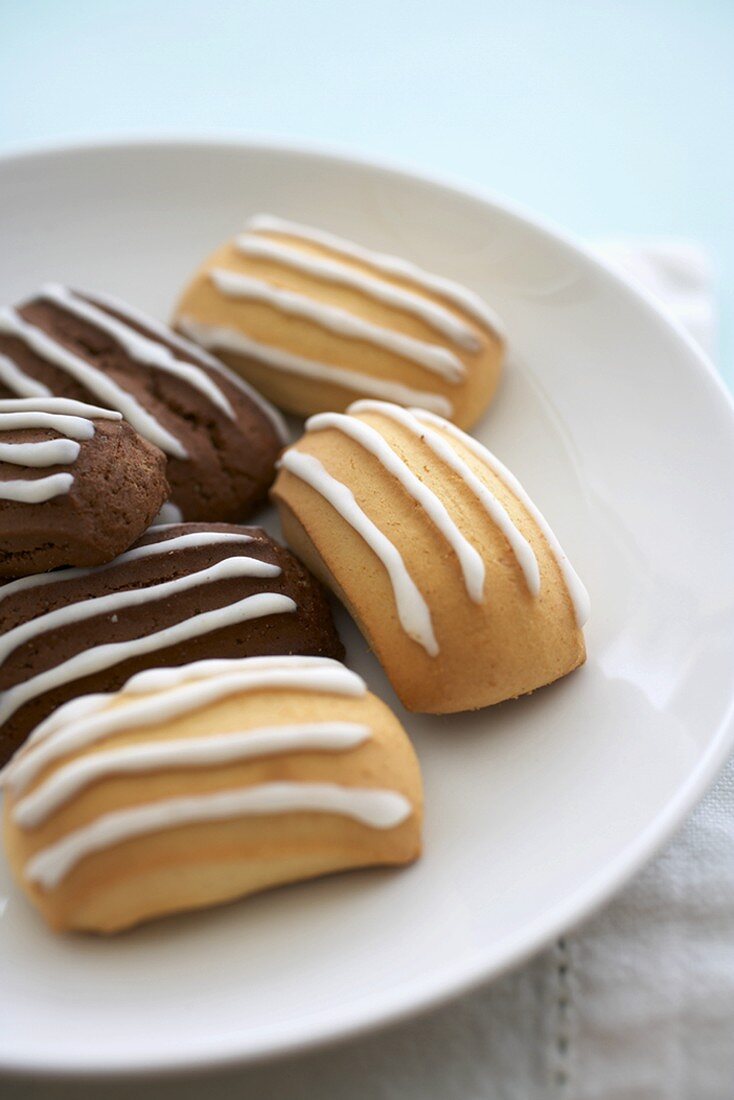 Homemade Pressed Cookies with Icing