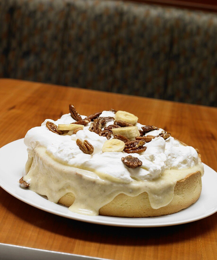 Banana Cream Pie (Bananencremetorte, USA) mit Nüssen