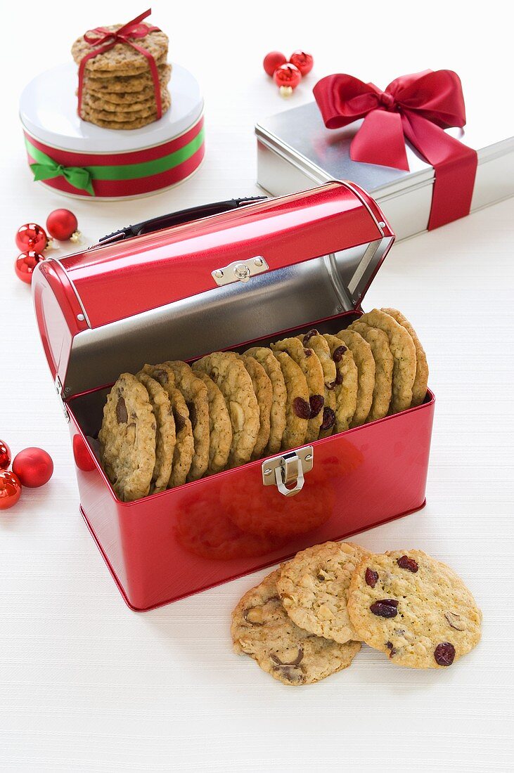 Assorted Tins of Cookies for Christmas Gifts