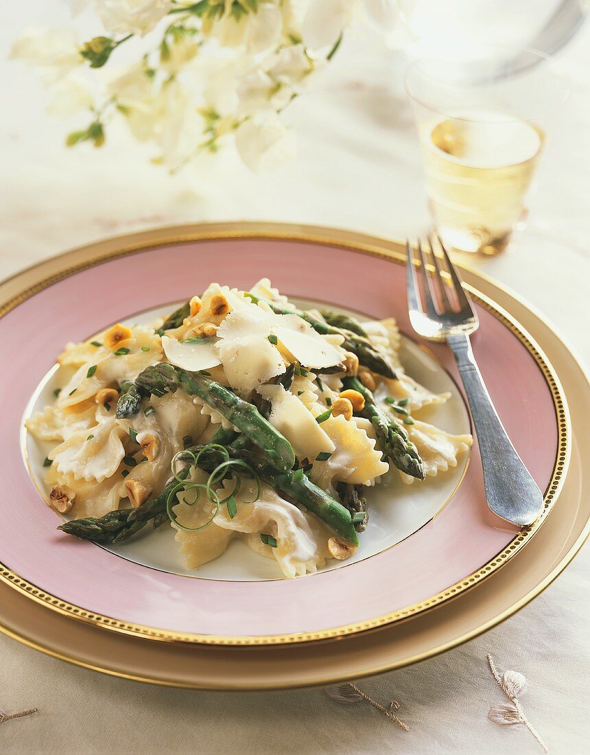 Farfalle with Mascarpone, Asparagus, and Hazelnuts