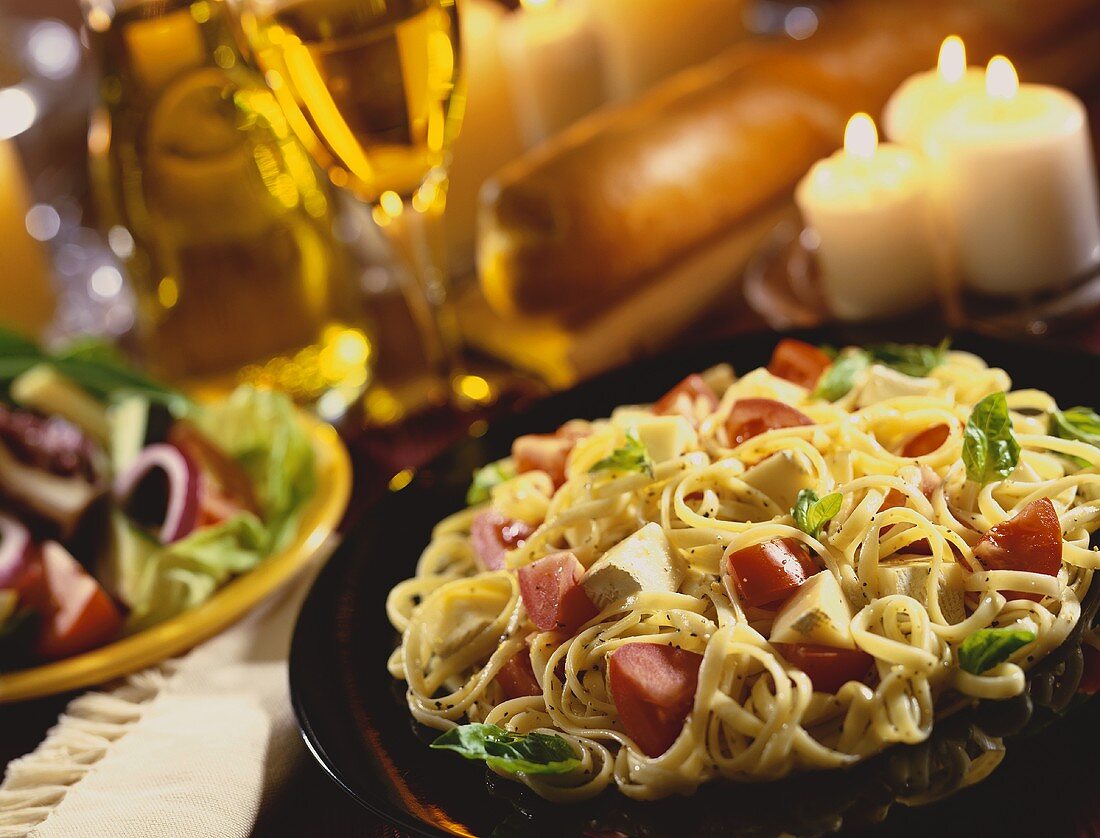 Linguini mit Tomaten und Artischockenherzen