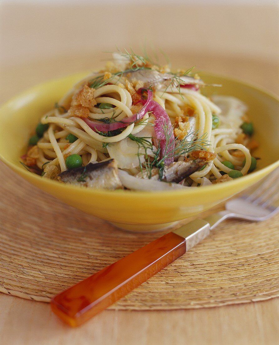 Spaghetti mit Sardinen und Gemüse