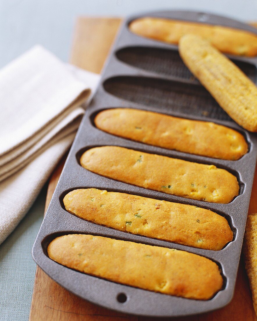 Mini Corn Breads in Formed Baking Pan