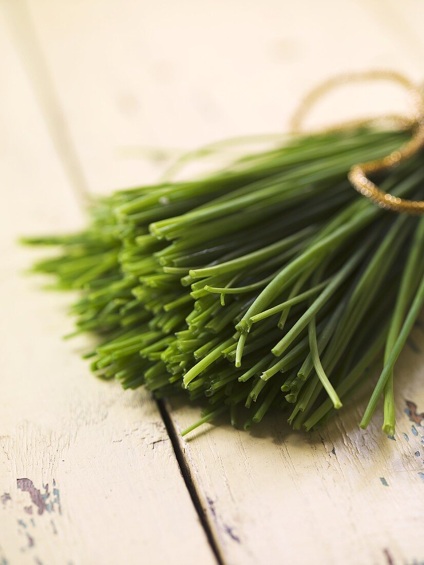 Fresh Bunch of Chive Ends