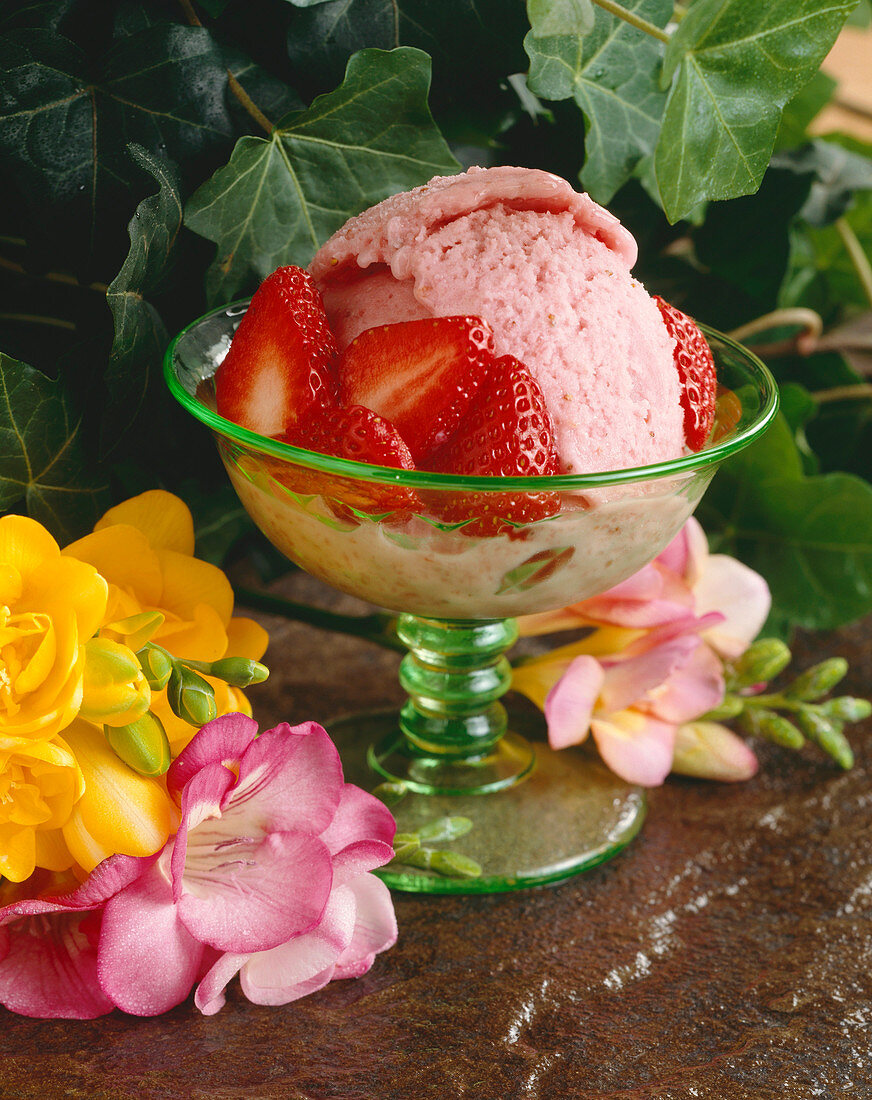 Bowl of Strawberry Sherbet with Fresh Strawberries