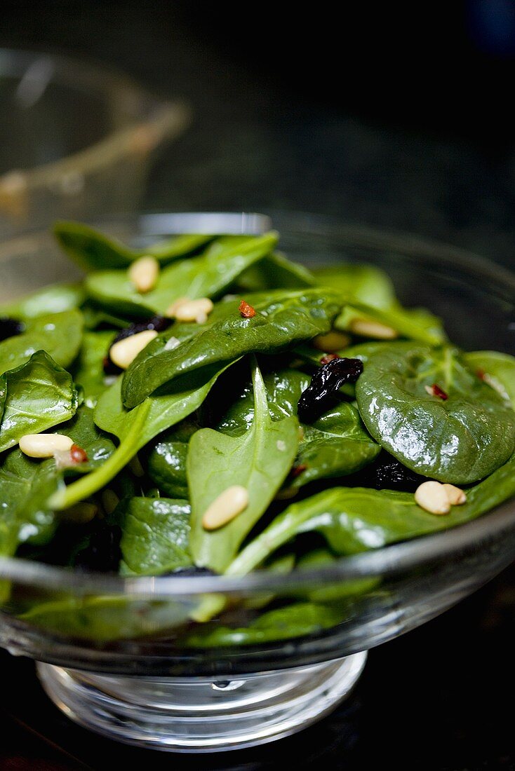 Baby Spinach with Pine Nuts, Raisins and Crushed Red Pepper