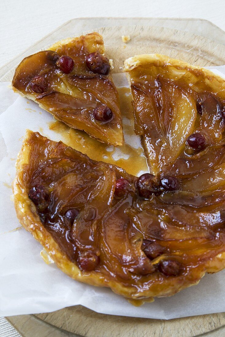 Birnen Tarte Tatin mit Cranberries