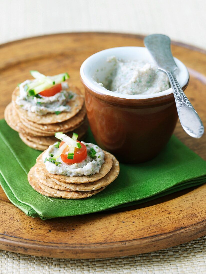 Navy Bean Dip on Stacked Crackers