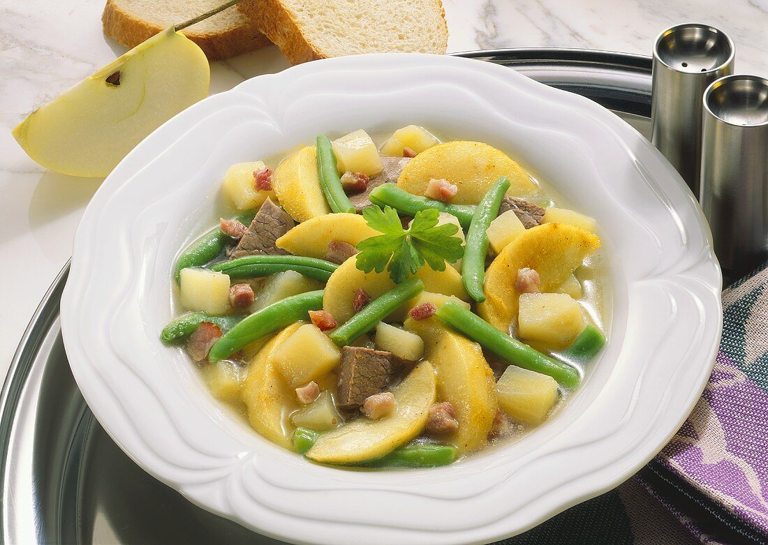 Apple-Bean-Stew with Beef