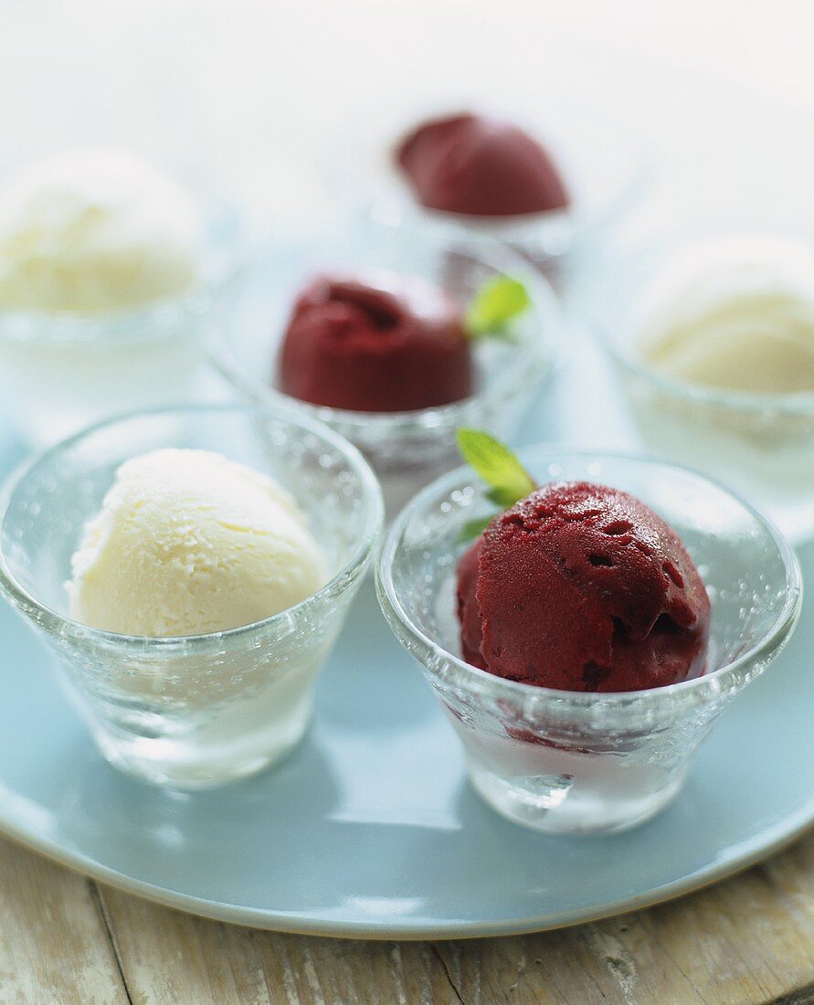 Lemon and Blackberry Sorbet in Glass Bowls