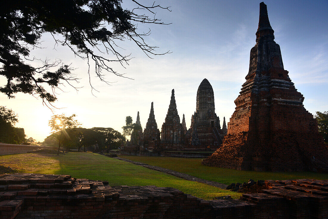 At Wat Chai Wattanaram, Buddhist tempel in the ancient city of Ayutthaya, Thailand