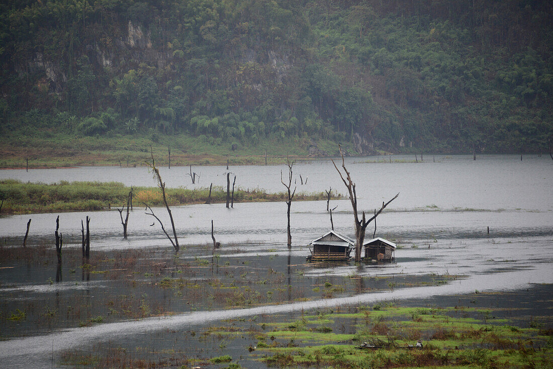 Khoa Laem reservoir, center-Thailand, Thailand
