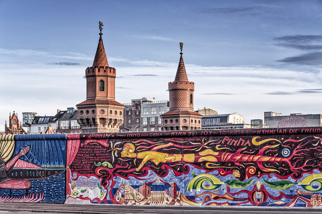 Berlin Wall . East Side Gallery, Oberbaumbruecke, Berlin, Germany