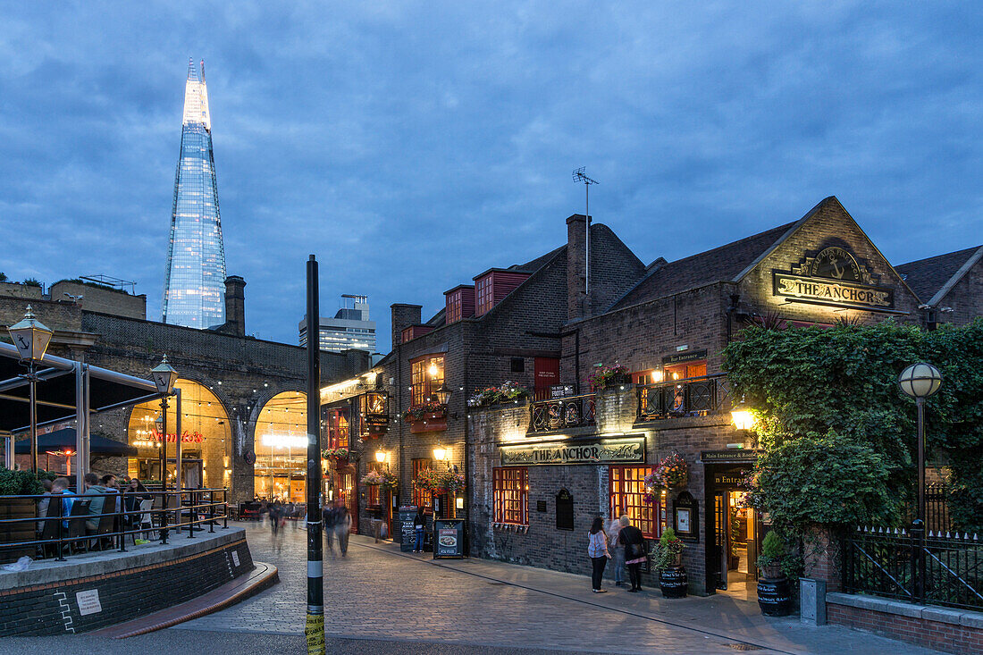 The anchor Pub, Riverside Thames, background The Shard by Architect t Renzo Piano, Southwalk, Clouds, London, UK