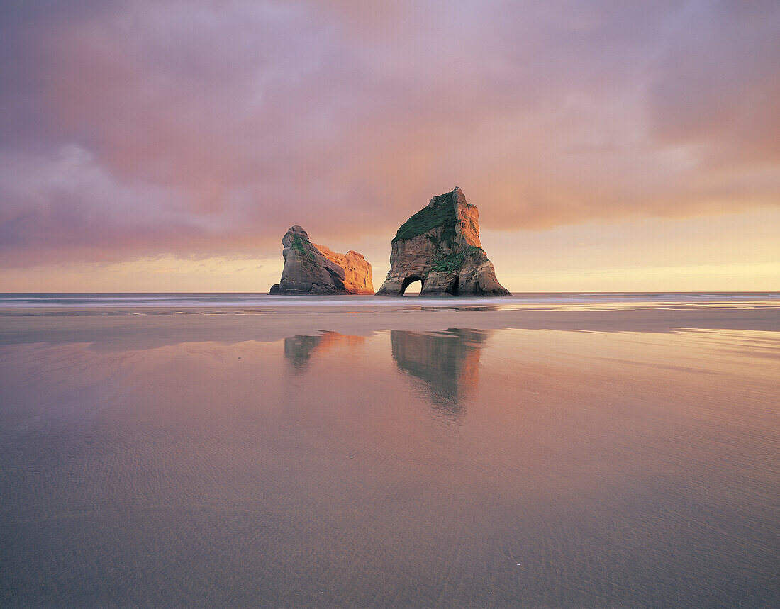 Wharariki Beach with natural arch, Golden Bay, New Zealand