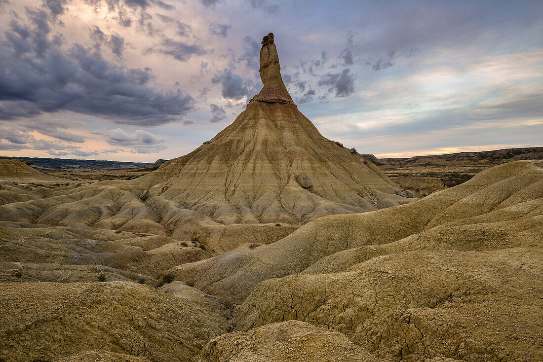 Castil de Tierra, El Castildetierra, Bardenas Reales, semi-desert natural region (badlands), UNESCO biosphere reserve, Bardena Blanca, White Bardena, Navarra, Spain