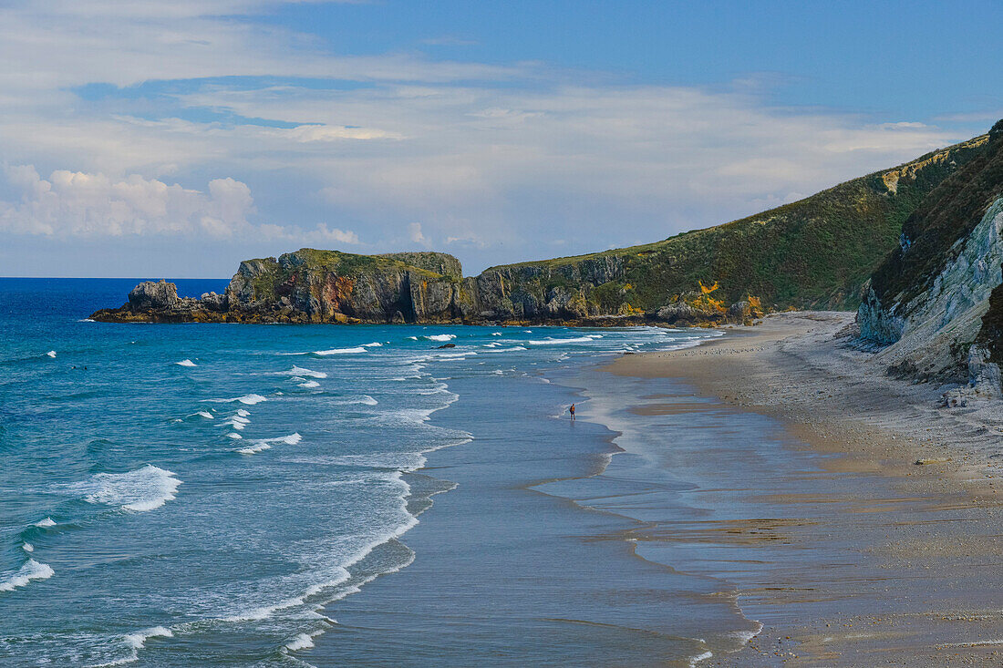 San Antolin Beach, Naves, Llanes Bay of Biscay, Biscaya, Costa Verde, Asturias, Spain