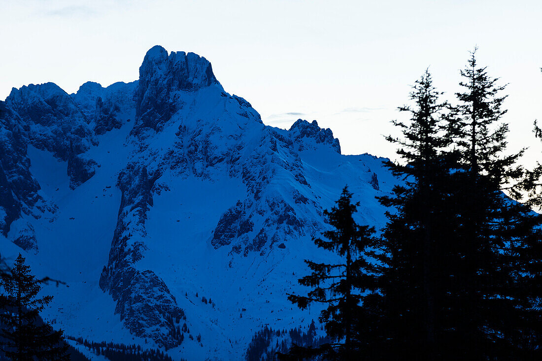 Bischofsmütze bei Abenddämmerung, Dachsteinmassiv, Salzburg, Österreich