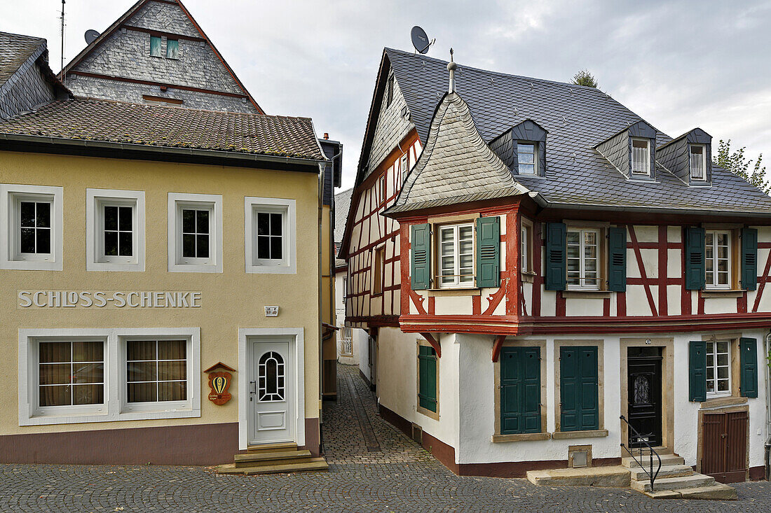 Fachwerkhaüser in der Amtsgasse in Meisenheim, Kreis Bad Kreuznach, Region Nahe-Hunsrück, Rheinland-Pfalz, Deutschland, Europa