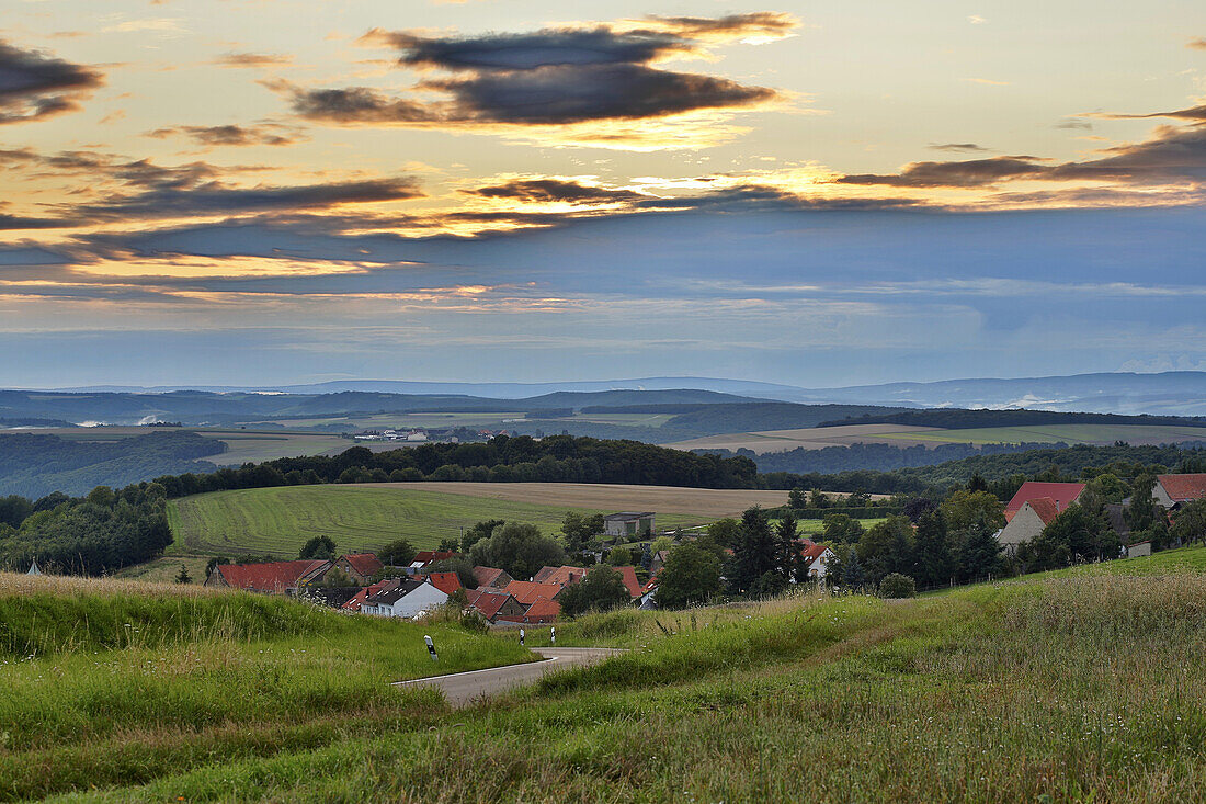 View over Rehborn near Meisenheim towards the Hunsrueck, Administrative district of Bad Kreuznach, Region of Nahe-Hunsrueck, Rhineland-Palatinate, Germany, Europe