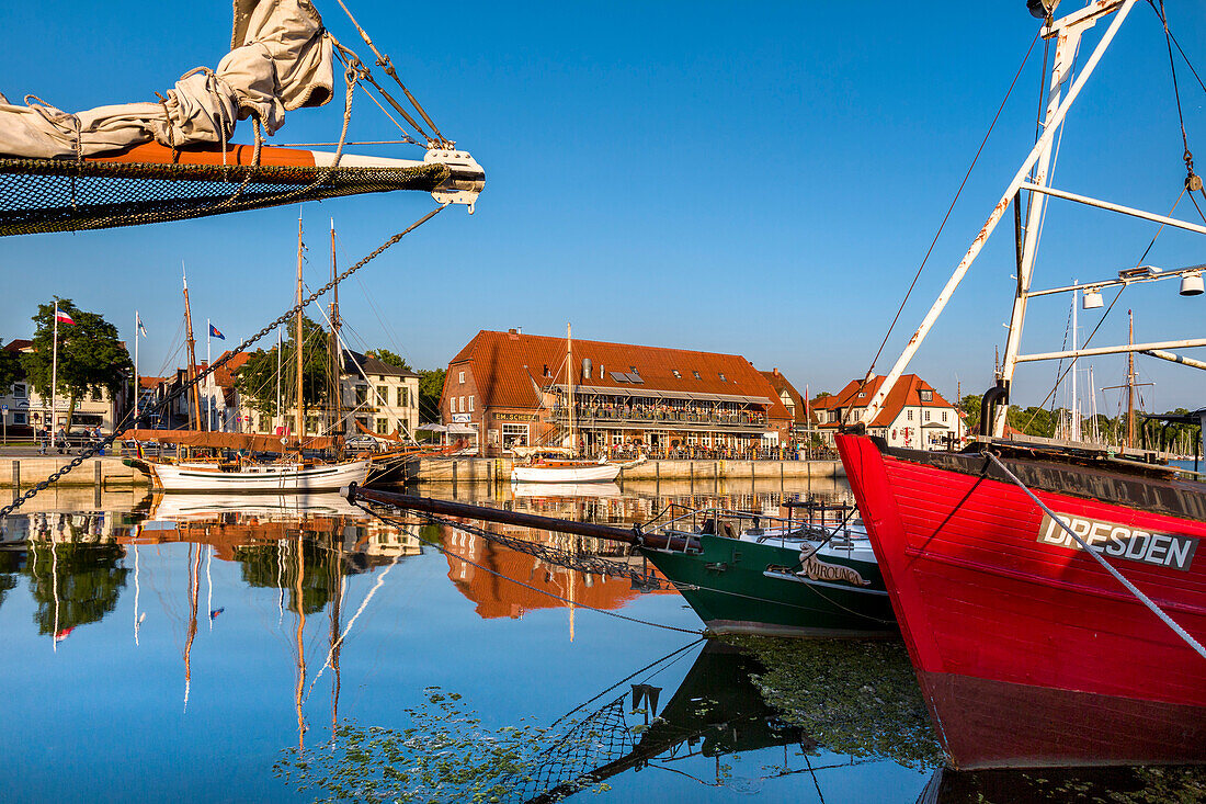 Hafen mit Traditionsseglern, Neustadt, Lübecker Bucht, Ostsee, Schleswig-Holstein, Deutschland