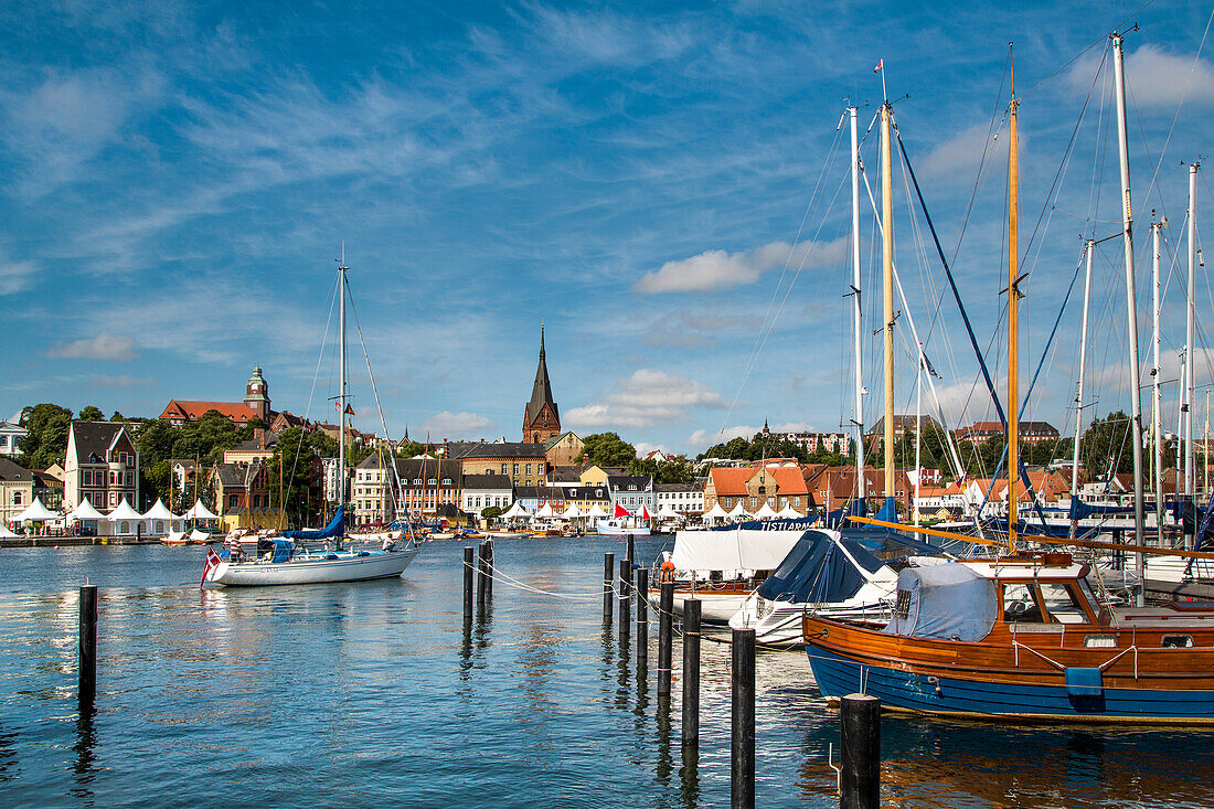 Blick auf Altstadt, Flensburg, Flensburger Förde, Ostsee, Schleswig-Holstein, Deutschland