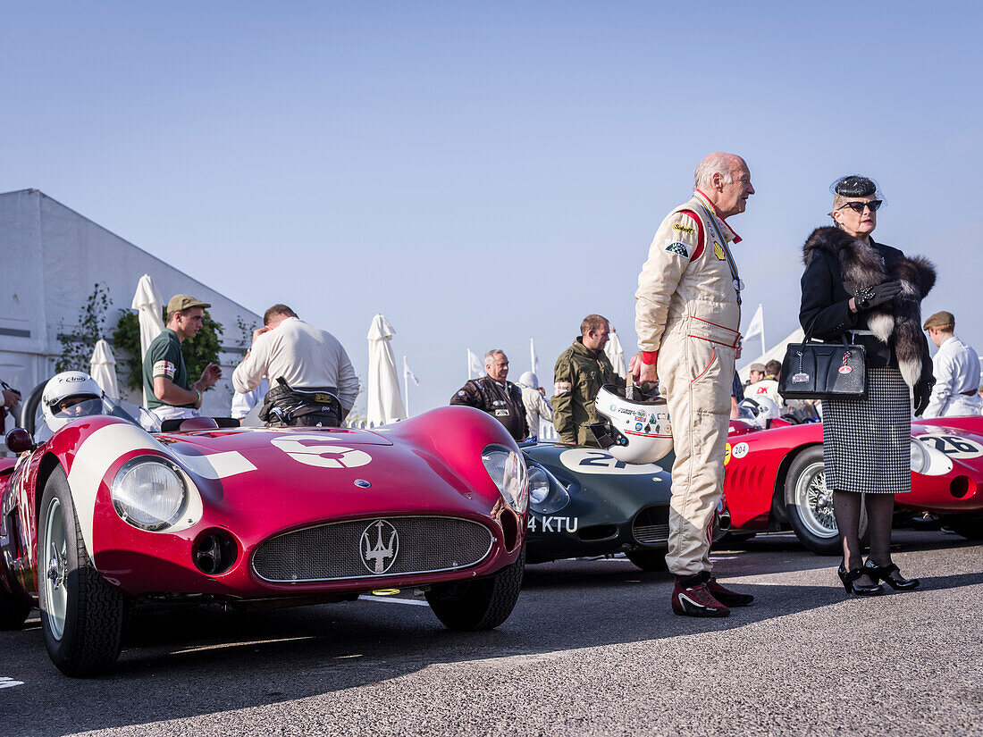 Sussex Trophy, Goodwood Revival 2014, Rennsport, Autorennen, Classic Car, Goodwood, Chichester, Sussex, England, Großbritannien