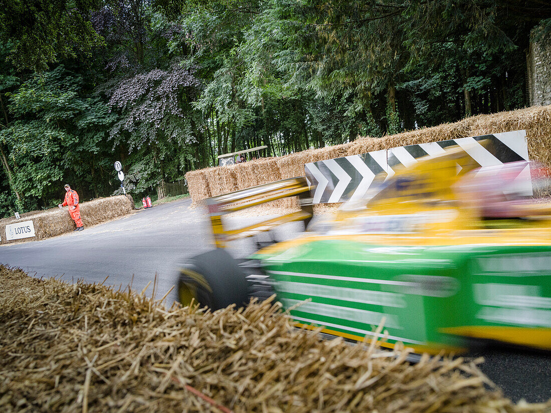 Benetton-Ford B192 Formula 1 racing car, Goodwood Festival of Speed 2014, racing, car racing, classic car, Chichester, Sussex, United Kingdom, Great Britain