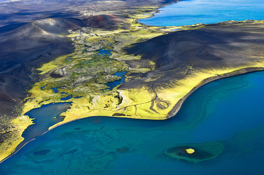 Aerial view of crater lake Snjoölduvatn and an island within, Veidivotn, Highlands, South Iceland, Iceland, Europe