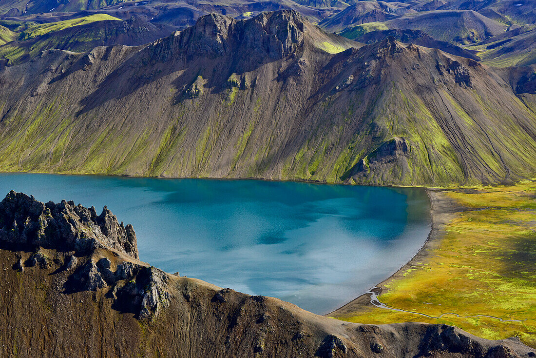 Aerial view of crater lake Kirkjufellsvatn, Landmannalaugar, Highlands, South Iceland, Iceland, Europe