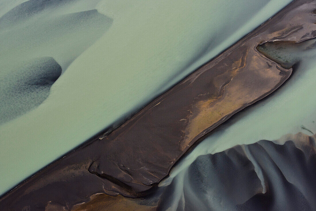 Luftbild (Aerial) einer Insel im Fluss Ölfussa, Südisland, Island, Europa