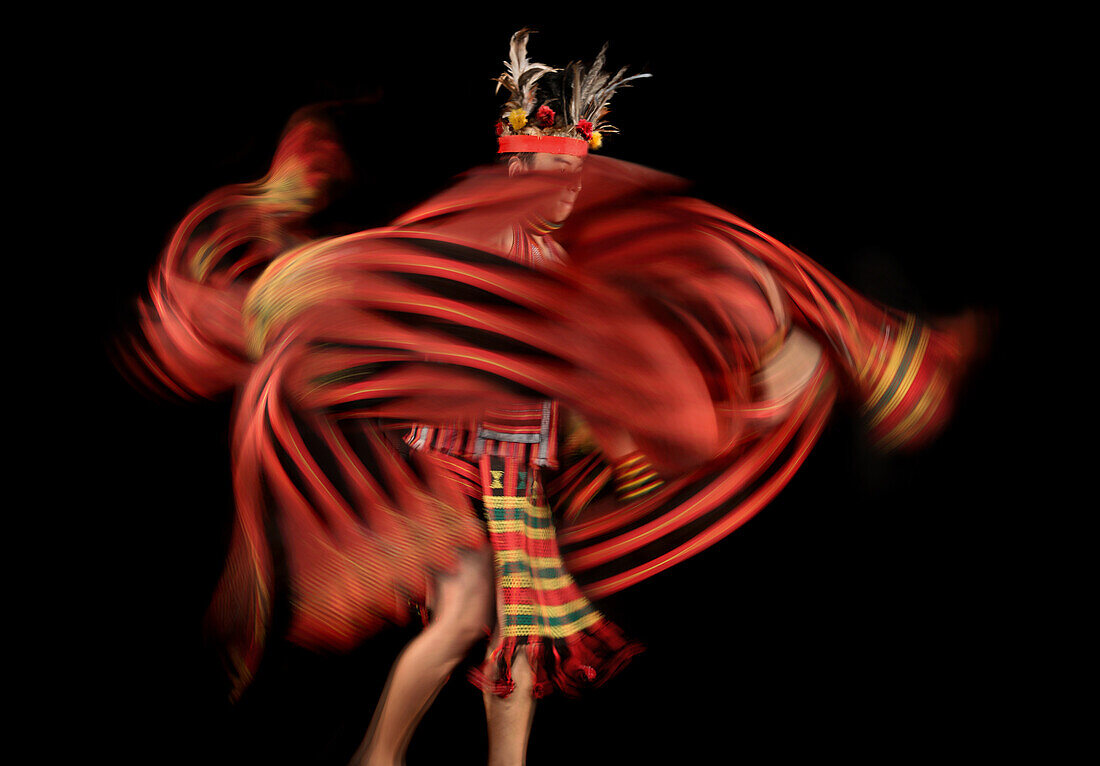 Tanzschau und Bewegung zu Musik, Ifugao, Banaue, Banawe, Philippinen, Asien