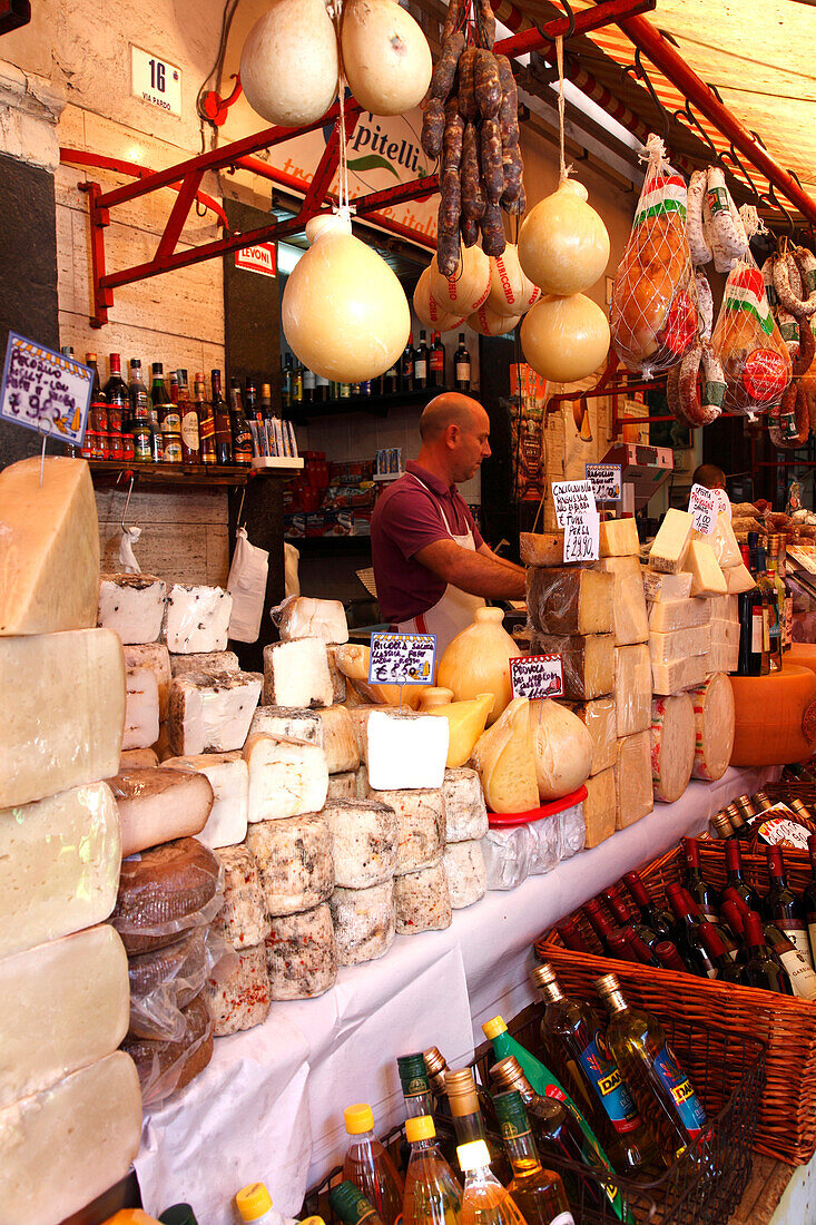 Italy, Sicily, province of Catania, Catania, market near fish market