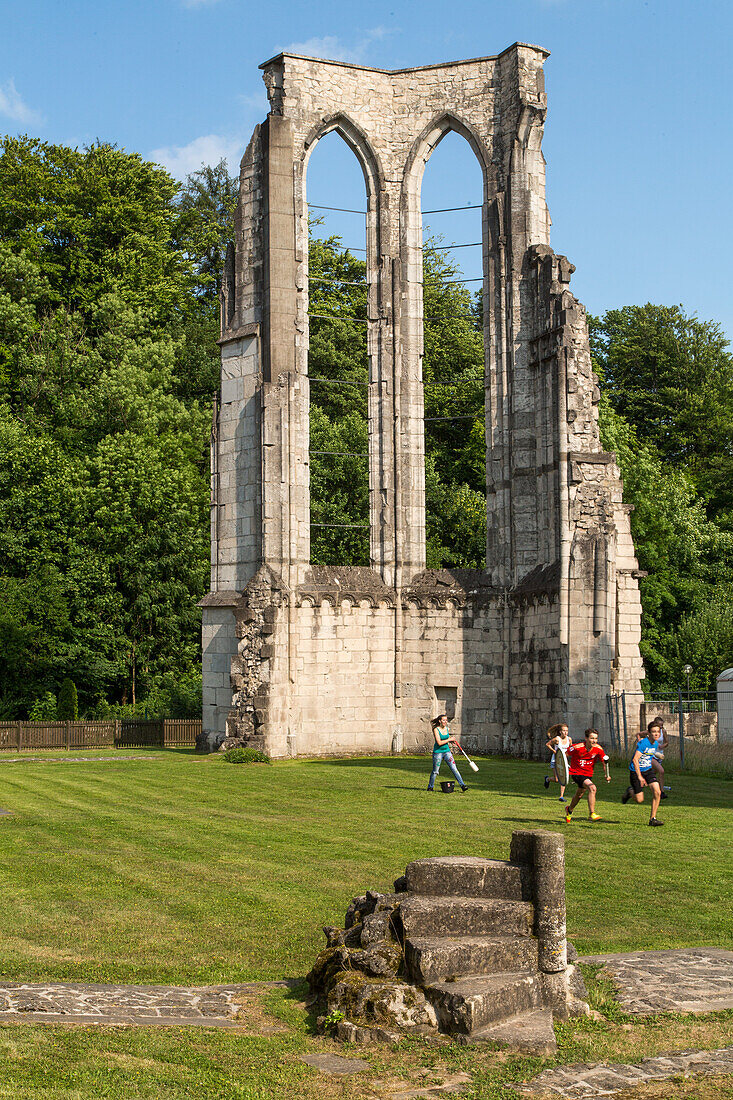 Ruinen der Klosterkirche Walkenried, ehemaliges Zisterzienserkloster, Südrand des Harz, Niedersachsen, Deutschland