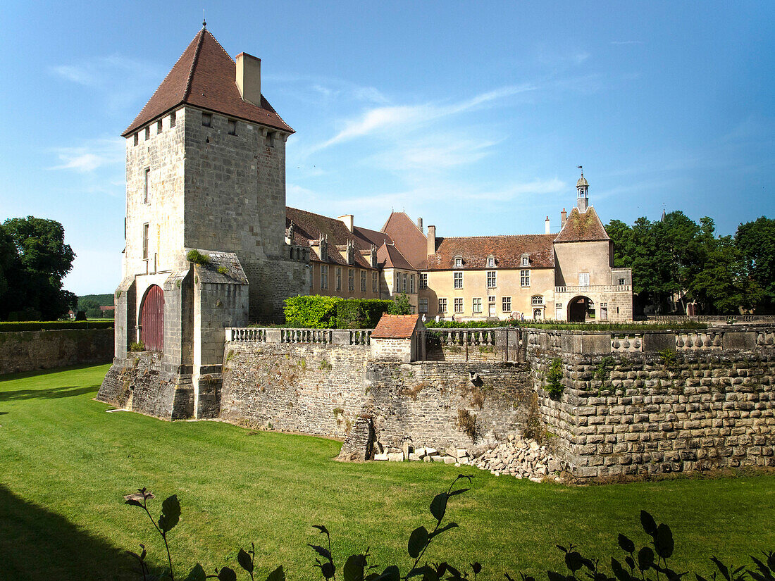 France, Burgundy, Côte d'Or, Époisses castle
