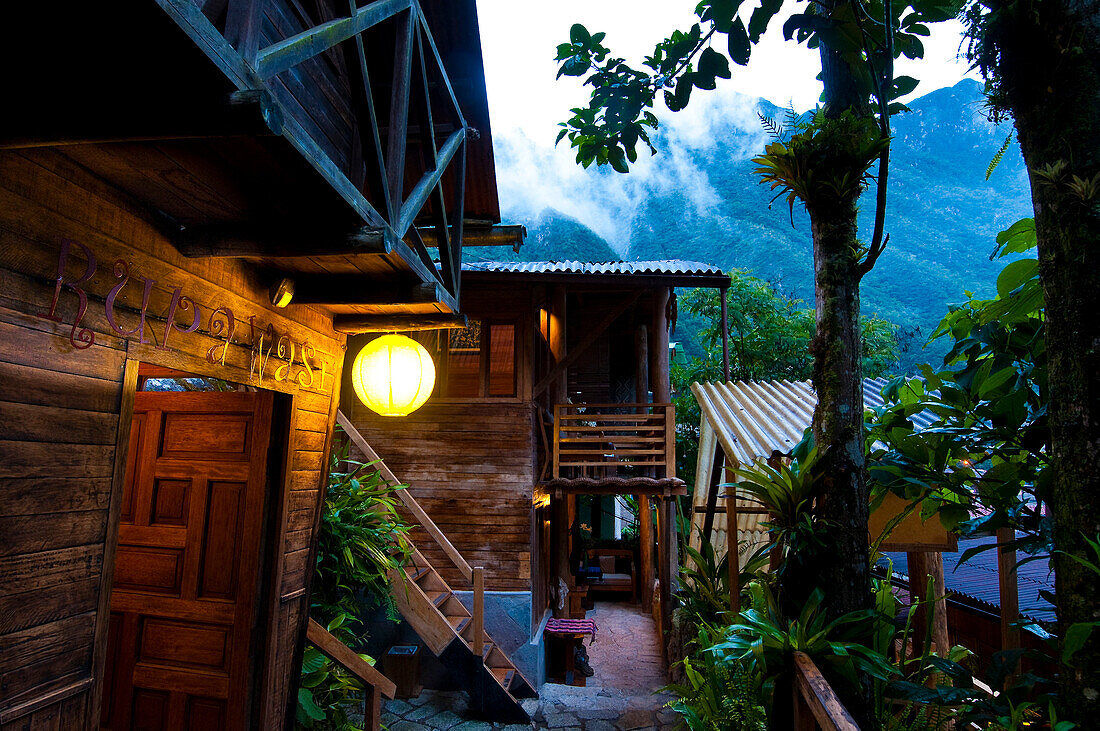 South America, Peru, Cuzco region, Urubamba Province, Inca sacred valley, Aguas Calientes, The Tree House