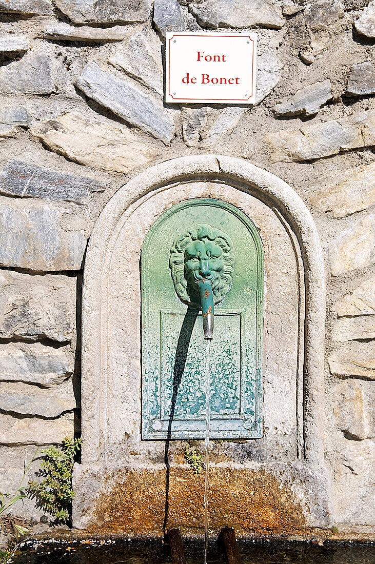 France, Midi Pyrenees, Pyrenees, Ariege, Montaillou, fountain