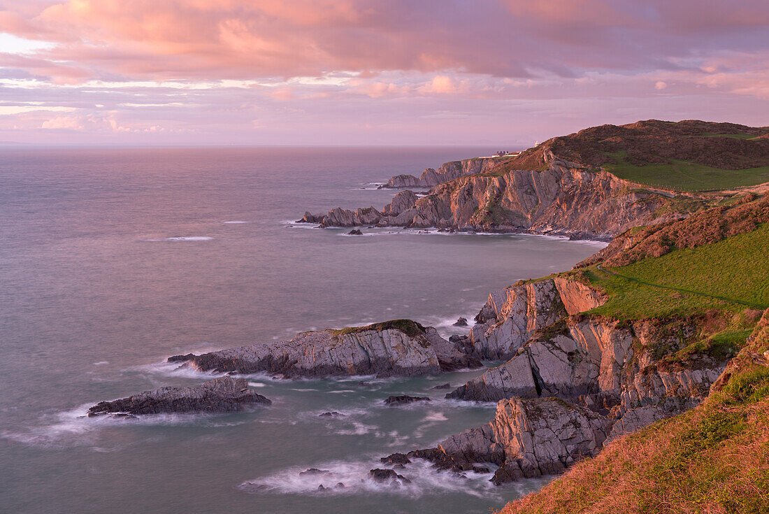 Glorious evening light on the North Devon coast near Ilfracombe, England, United Kingdom, Europe