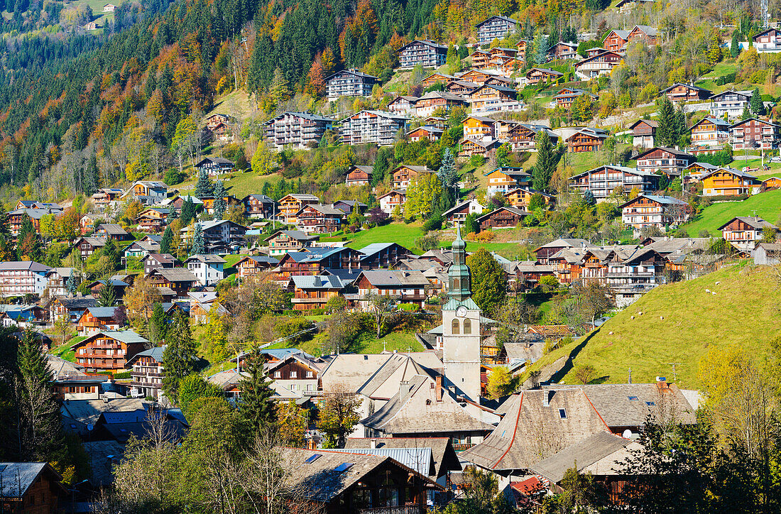 Morzine church and resort, Rhone Alps, Haute Savoie, France, Europe